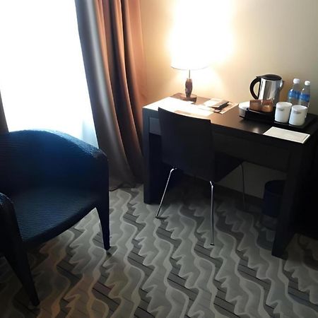 Eminent Hotel Kota Kinabalu Kültér fotó