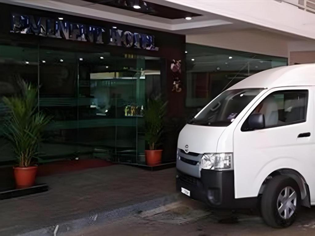 Eminent Hotel Kota Kinabalu Kültér fotó