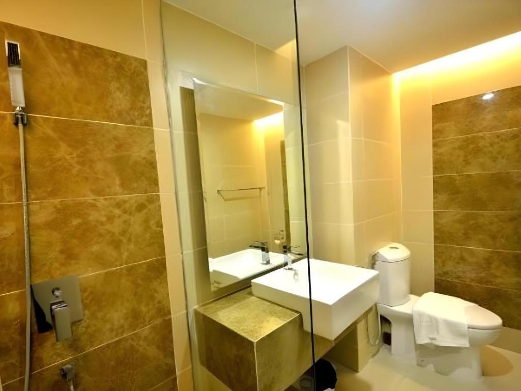 Eminent Hotel Kota Kinabalu Kültér fotó