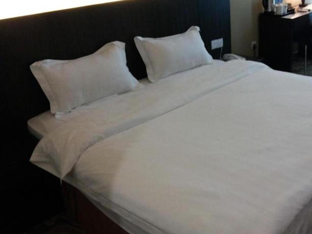 Eminent Hotel Kota Kinabalu Kültér fotó