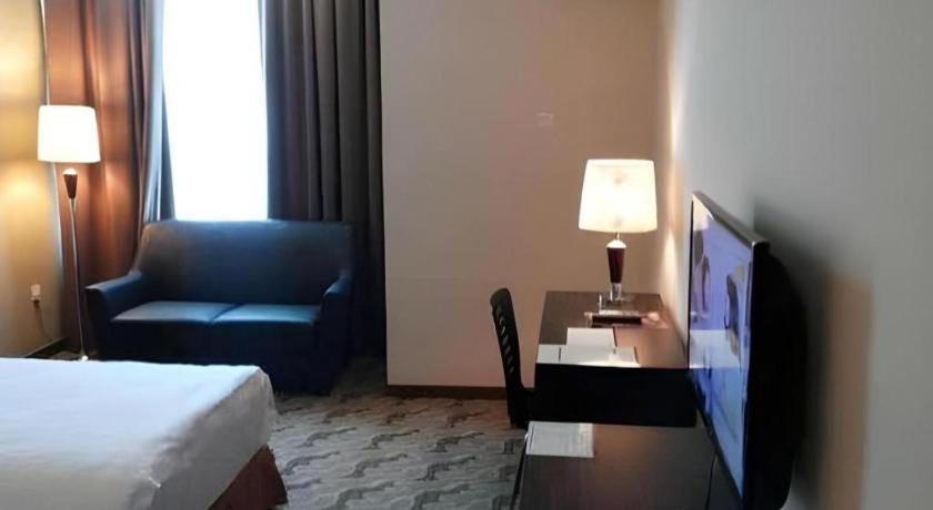 Eminent Hotel Kota Kinabalu Kültér fotó